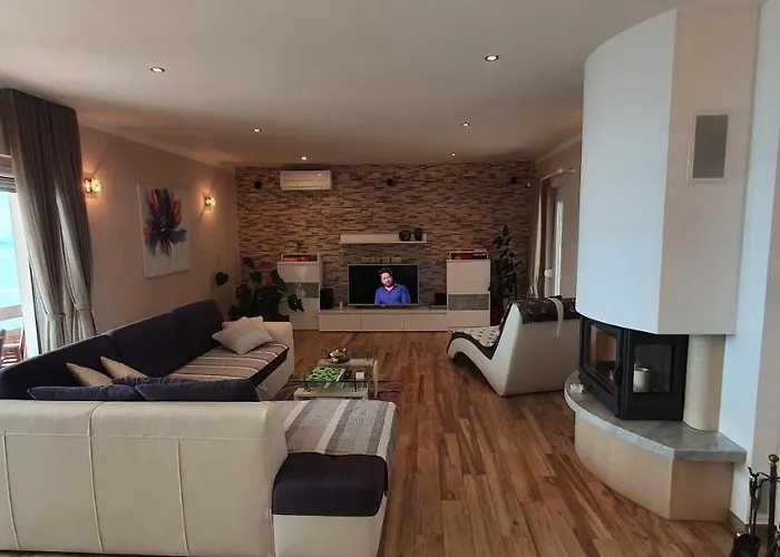 Paradise 公寓 奥帕提亚