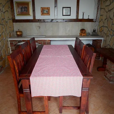 Paradise Apartmán *